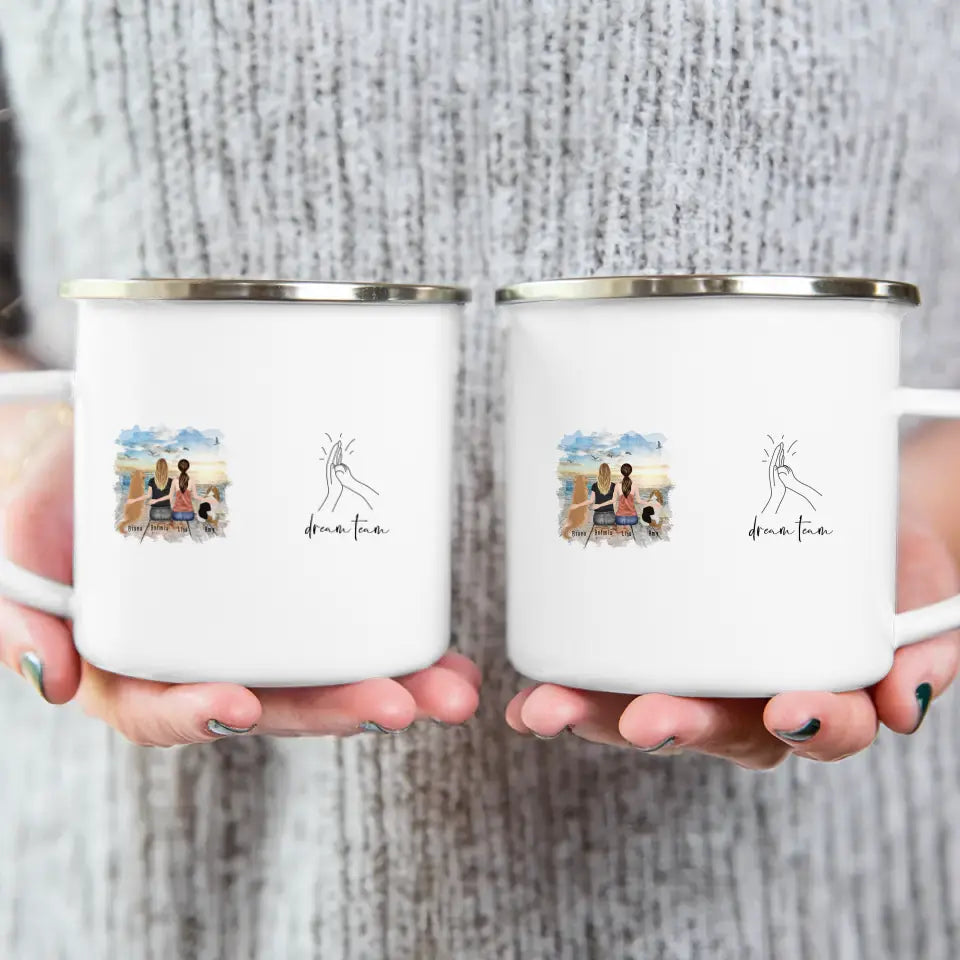 Personalisierte Tasse mit Hunden und Frauen (2 Hunde + 2 Frauen)